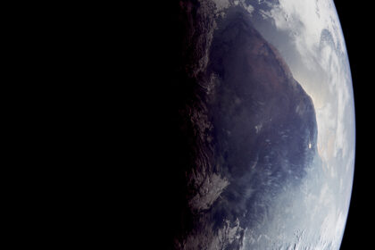 la terre entière vue de l'espace