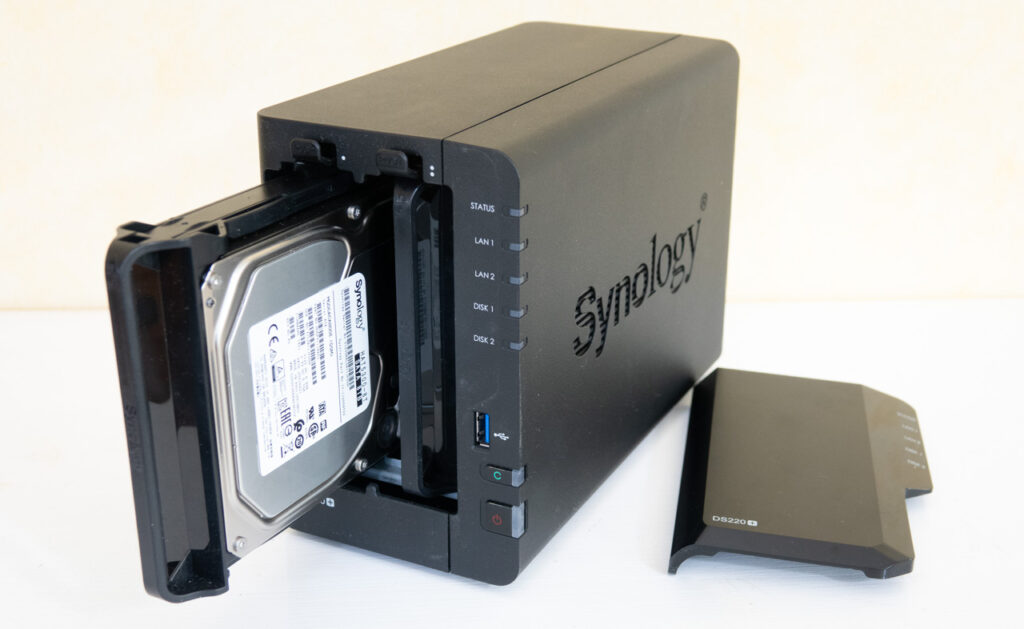 DS223j 16To Synology - Serveur NAS avec disques durs 2x8To - Serveur NAS -  Synology