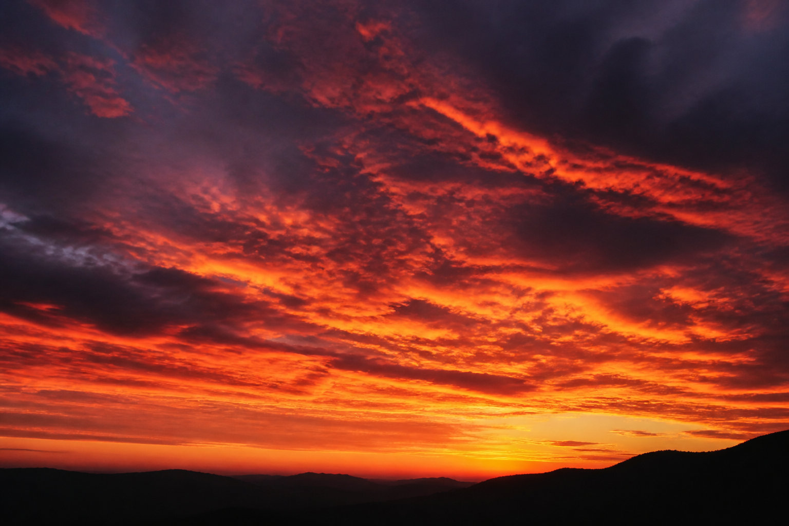 Remplacer le ciel d'une photo avec l'IA de Photoshop : le guide Guide pratique pour transformer vos horizons ternes
