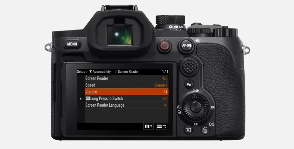 Huit ans d'attente, zéro nouveau capteur : le pari risqué du Sony RX10 V Sony RX10 V
