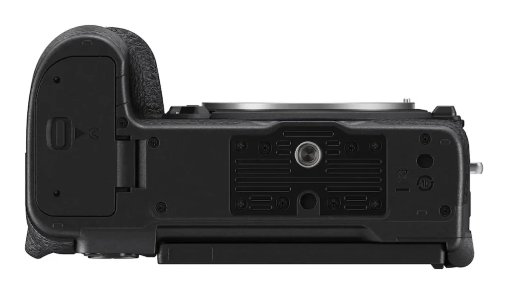 Nikon Z5IIC : Nikon enlève le viseur, et ce n’est pas forcément une erreur Nikon Z5IIC